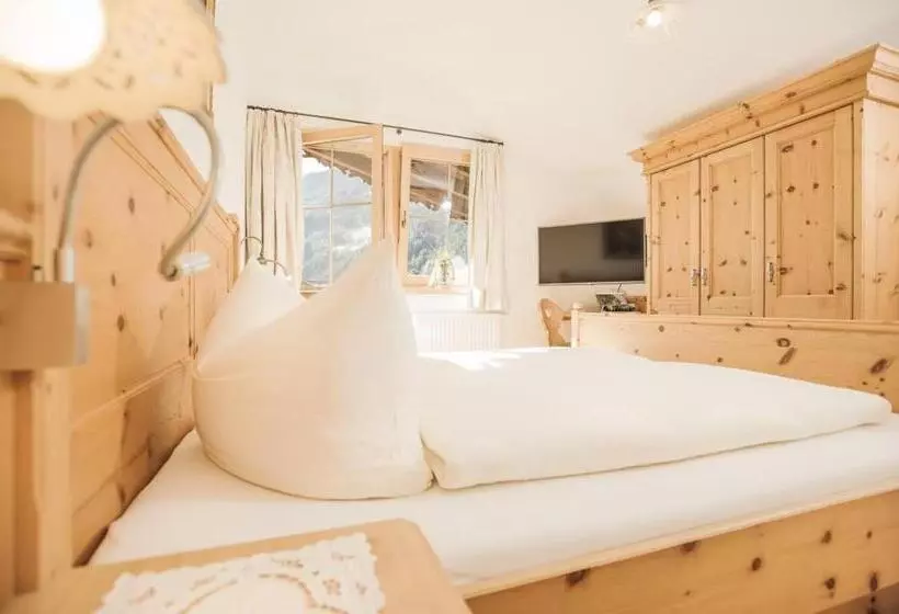 ペンション Wohlfühl Ferien Heim Aparthotel 4 Sterne