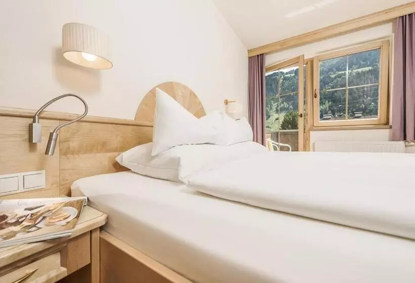ペンション Wohlfühl Ferien Heim Aparthotel 4 Sterne