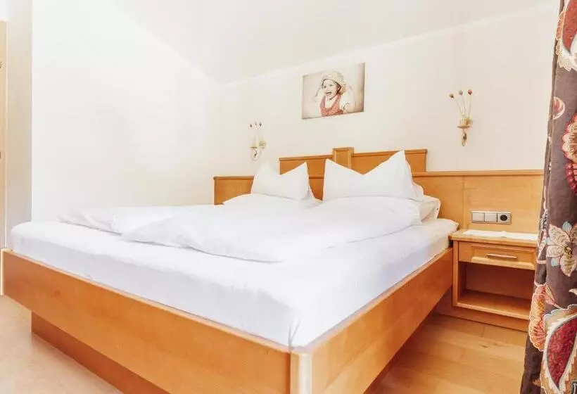 ペンション Wohlfühl Ferien Heim Aparthotel 4 Sterne