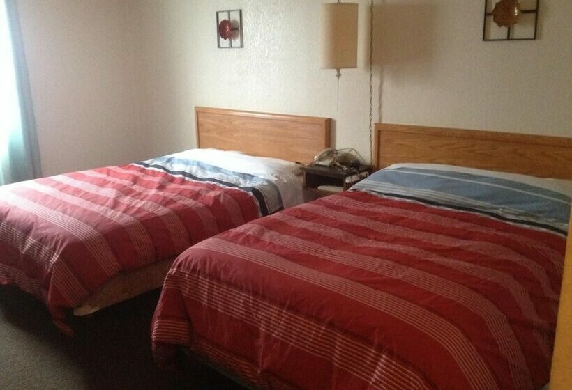 فندق Classic Inn