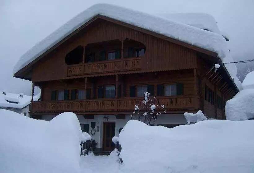 هتل Obersanterhof