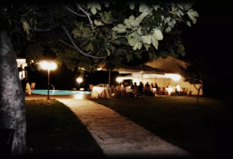 ホテル Portasirena Agriturismo