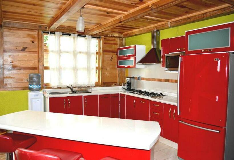 بنسيون Cabañas El Chalet