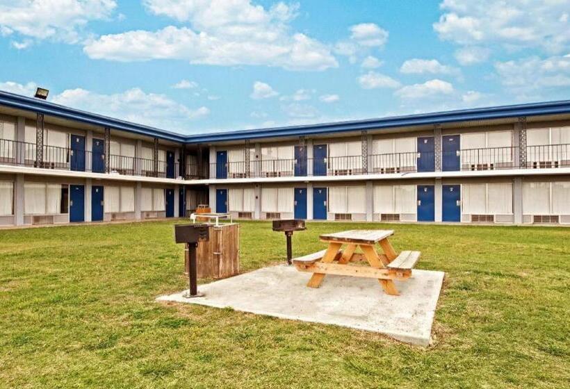 فندق Americas Best Value Inn Garland Dallas