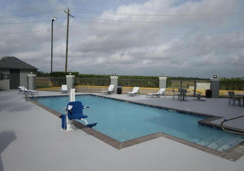 酒店 Best Western Iowa   Lake Charles East