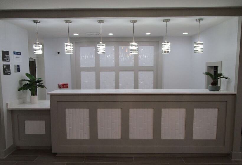 酒店 Best Western Iowa   Lake Charles East