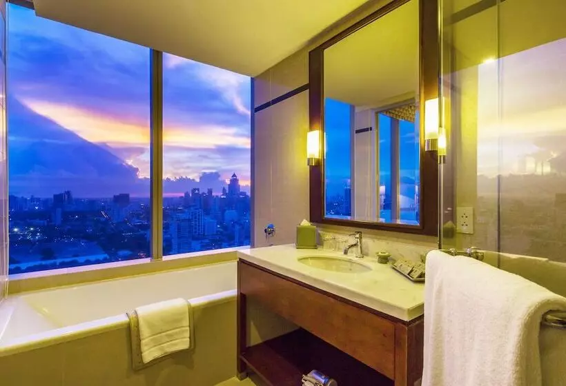 Hotel Column Bangkok