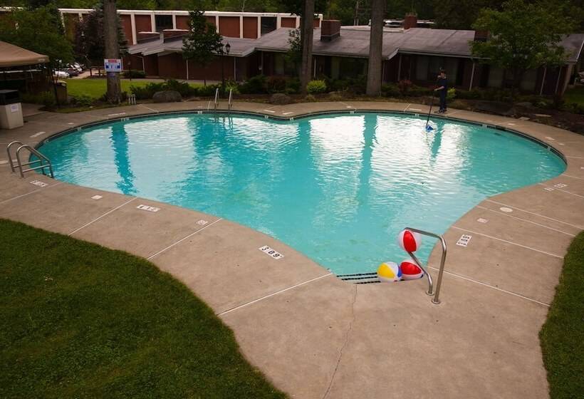 酒店 Cove Haven Resort