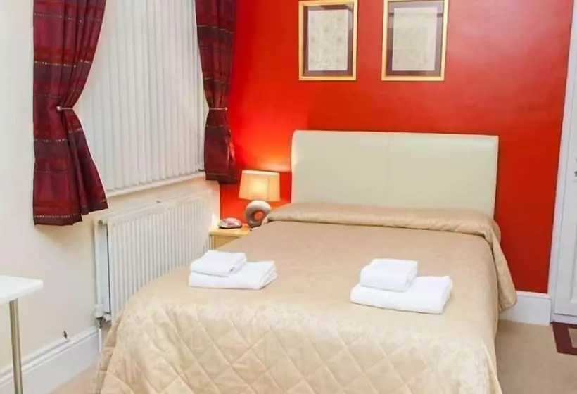 酒店 Gatwick Turret Guest House