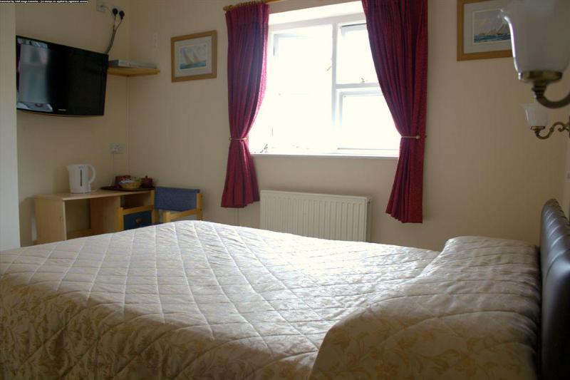 فندق Gatwick Turret Guest House