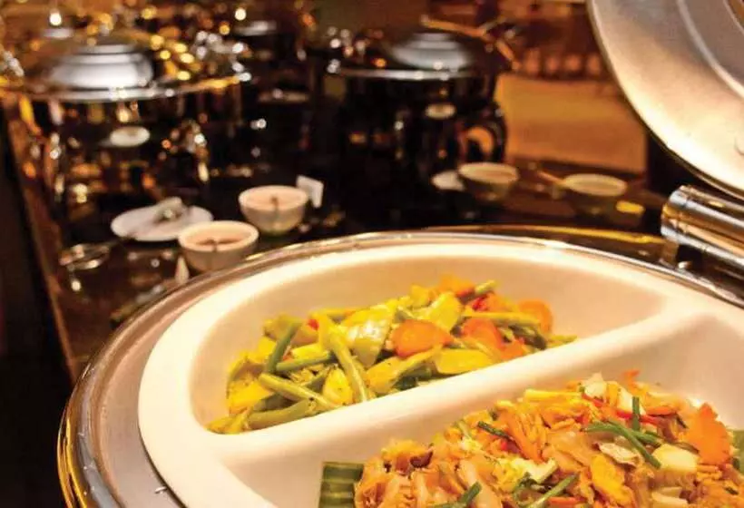 ホテル Golden Tulip Mandison Suites