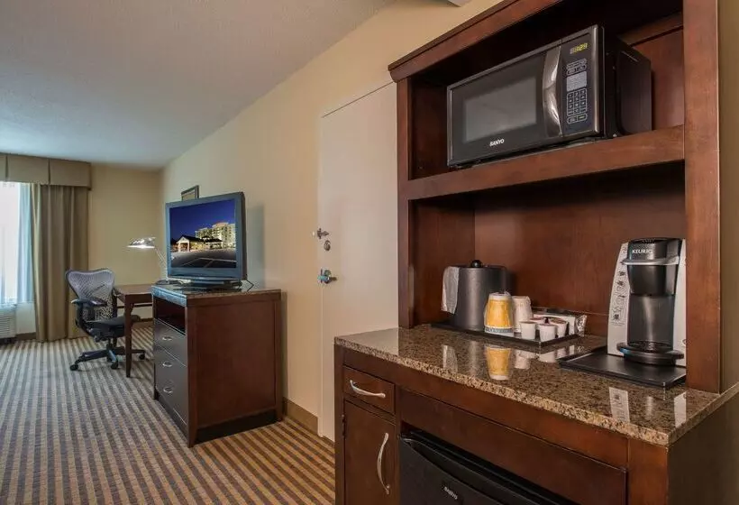 فندق Hilton Garden Inn Atlanta Airport North