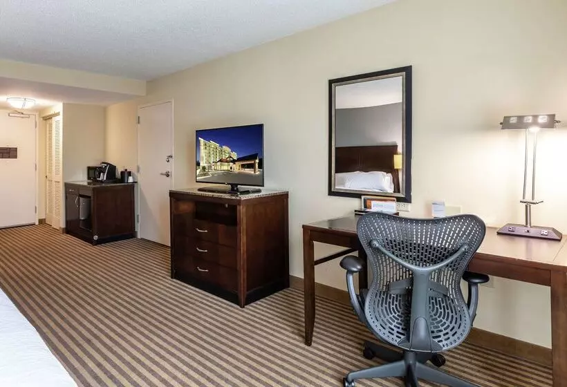 فندق Hilton Garden Inn Atlanta Airport North