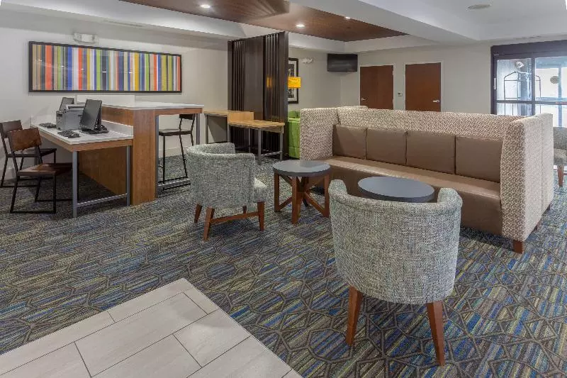ホテル Holiday Inn Express   Indianapolis   Southeast, An Ihg