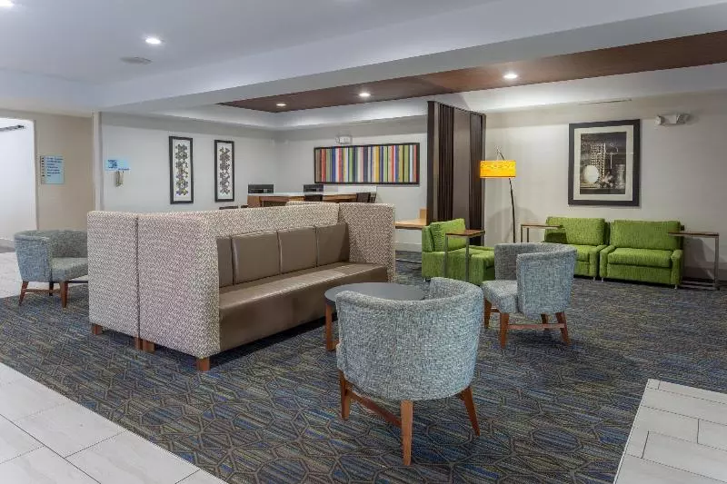 ホテル Holiday Inn Express   Indianapolis   Southeast, An Ihg