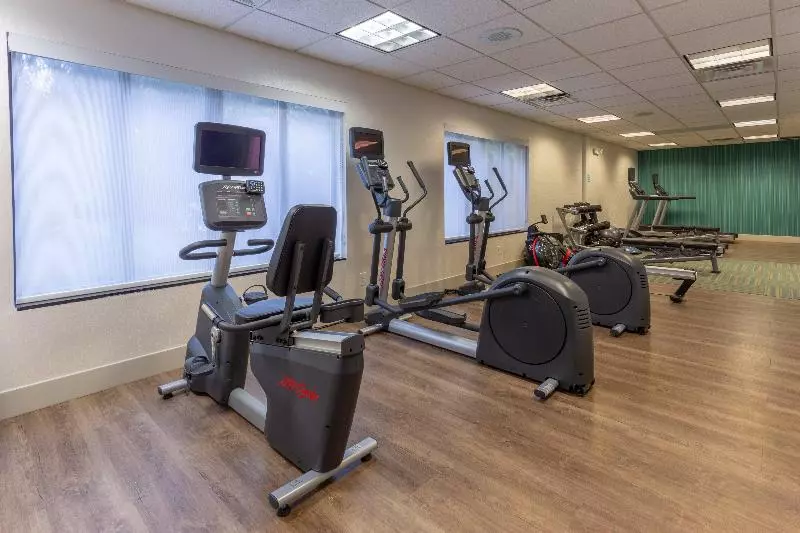 ホテル Holiday Inn Express   Indianapolis   Southeast, An Ihg