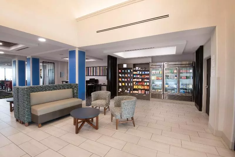 Holiday Inn Express Hotel & Suites Yuma, An Ihg