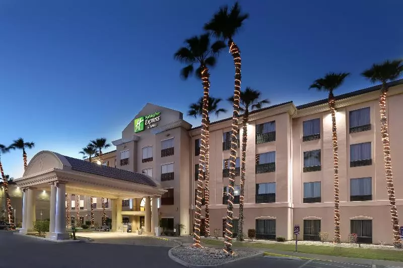 Holiday Inn Express Hotel & Suites Yuma, An Ihg