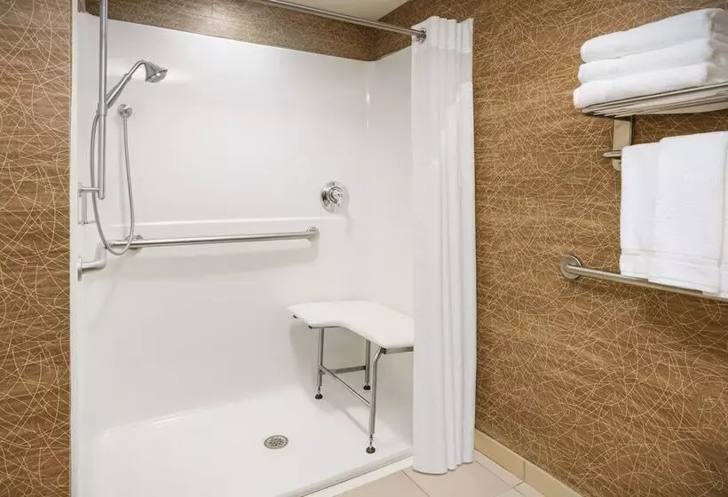 ホテル Holiday Inn Express Brockton   Boston By Ihg