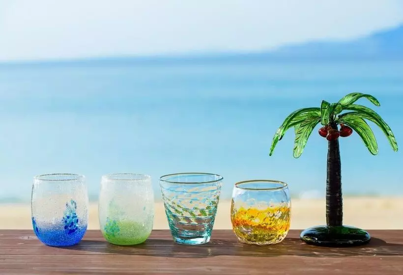 Отель Kanehide Kise Beach Palace