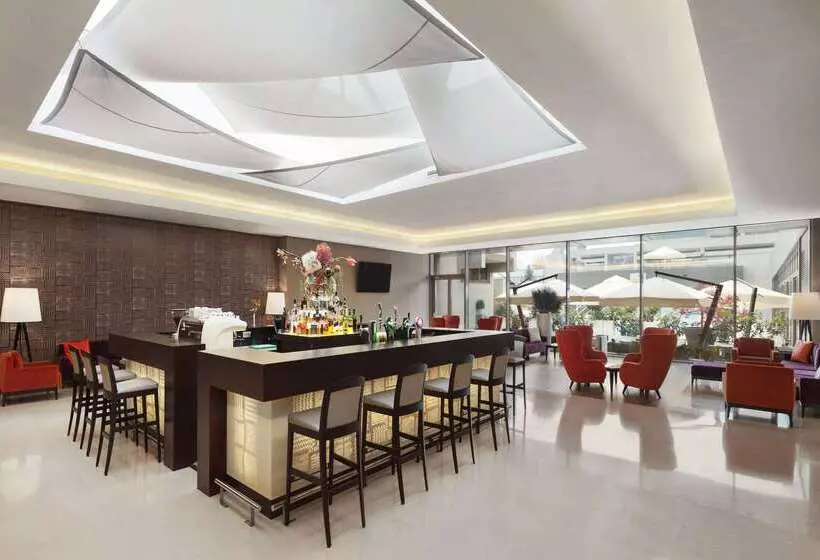 Hotel Ramada By Wyndham Bucharest Parc