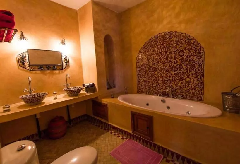 酒店 Riad 53 Fes   Luxury Oasis