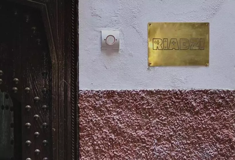 هتل Riad Zi