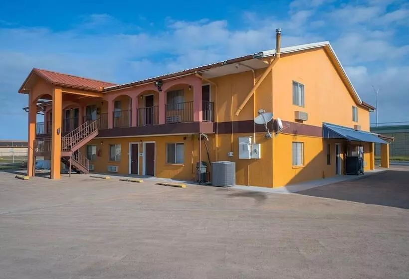 Отель Texas Inn San Benito Near Harlingen