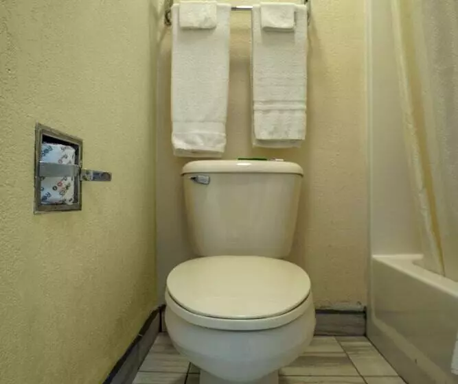 Отель Texas Inn San Benito Near Harlingen