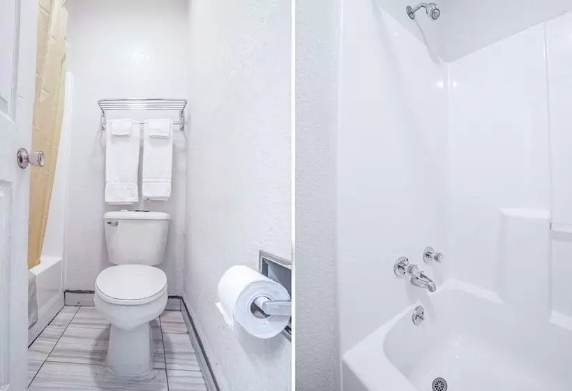 Отель Texas Inn San Benito Near Harlingen