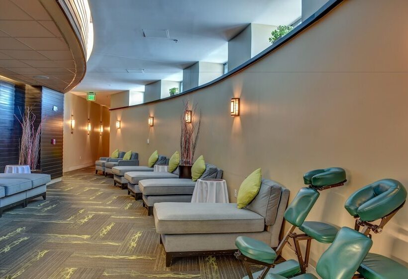 فندق The Fox Tower At Foxwoods