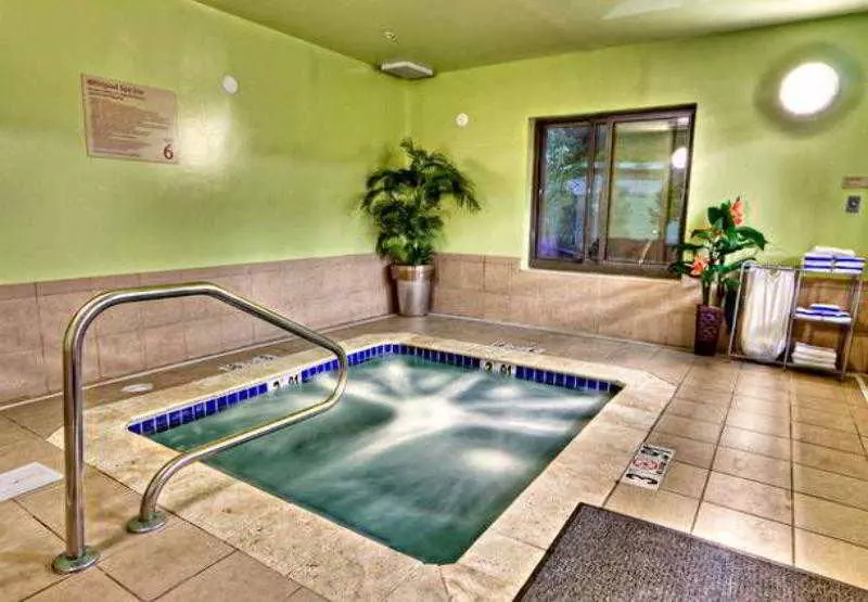 فندق Towneplace Suites By Marriott Savannah Airport