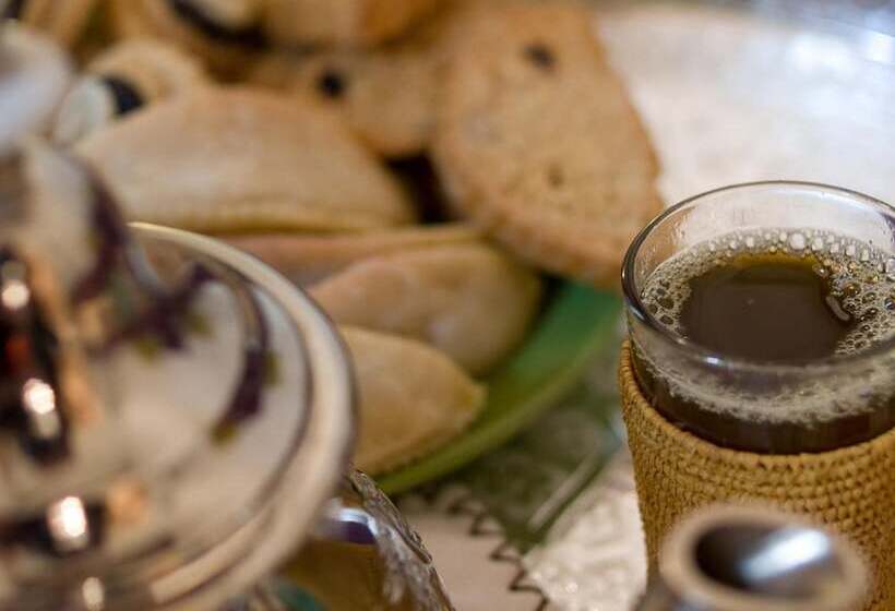 Riad La Maison D'à Côté