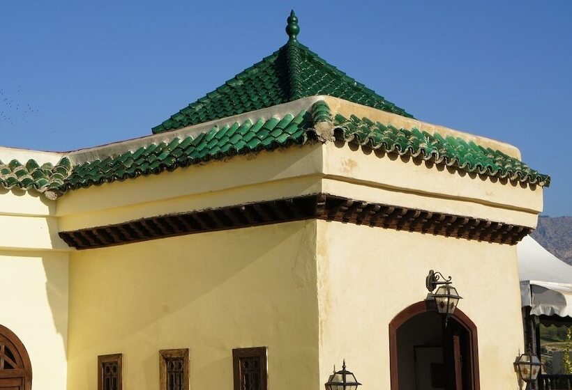 Riad Les Remparts De Fes