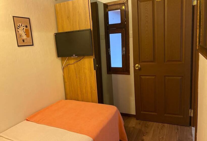 בית מלון כפרי Lesante