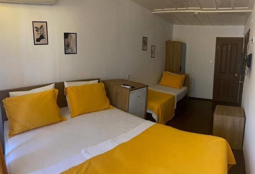 בית מלון כפרי Lesante