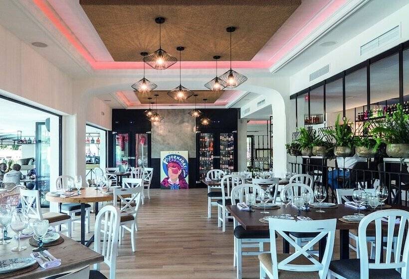 هتل Anoreta Suites