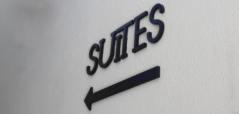 هتل Anoreta Suites