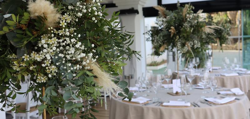 هتل Anoreta Suites