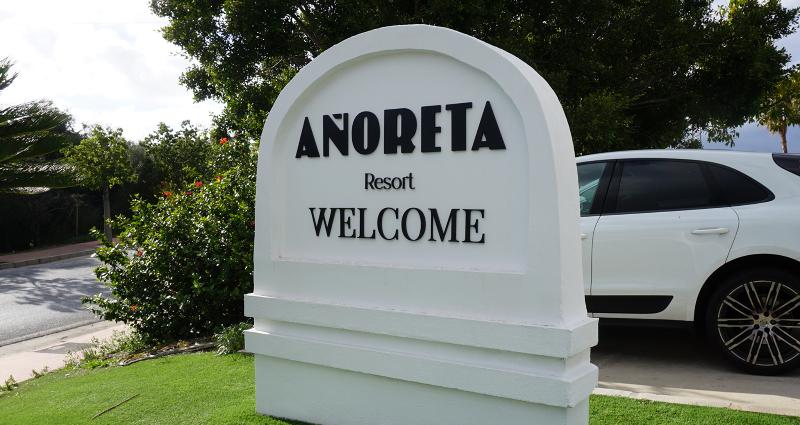 هتل Anoreta Suites