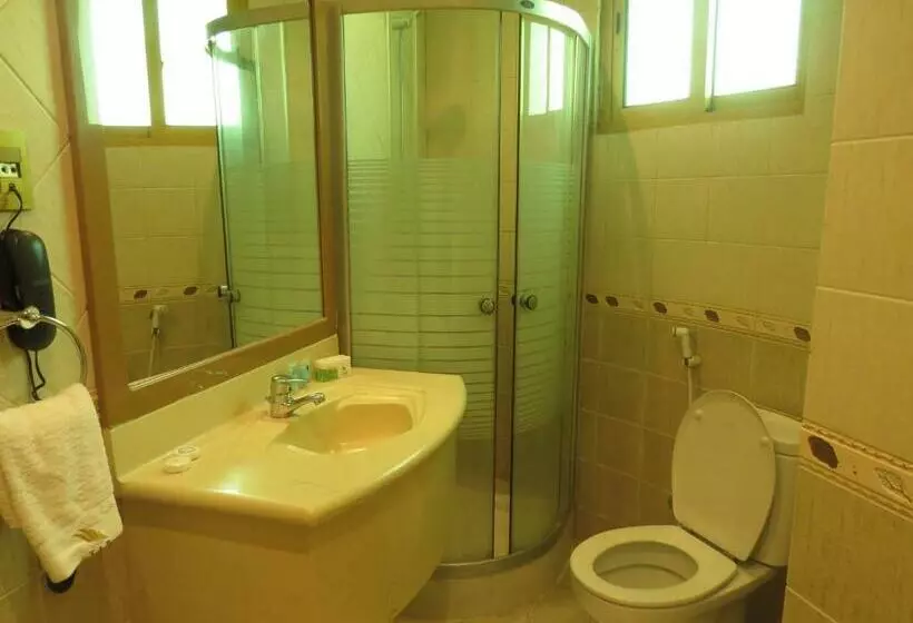 Etab Hotel And Suites