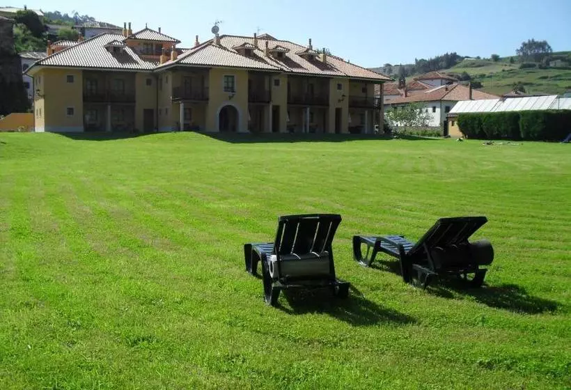 Apartamentos La Hortona