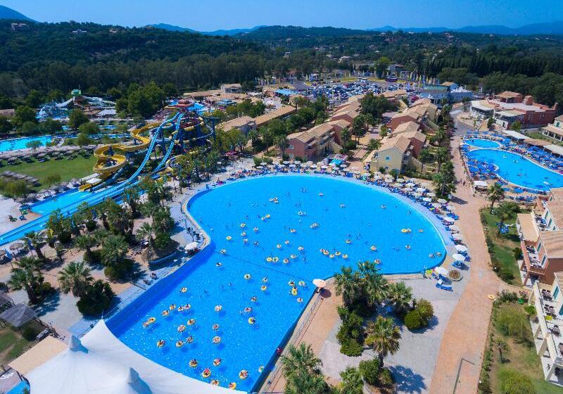 Aqualand Resort