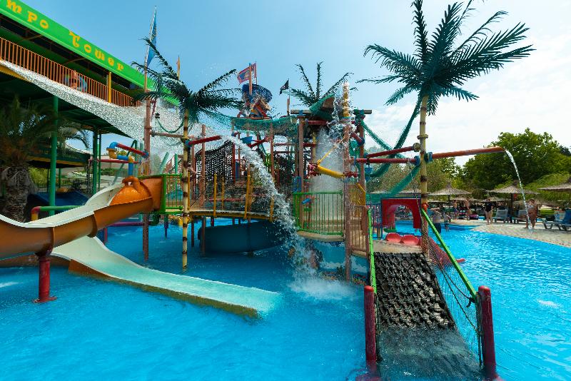 Aqualand Resort