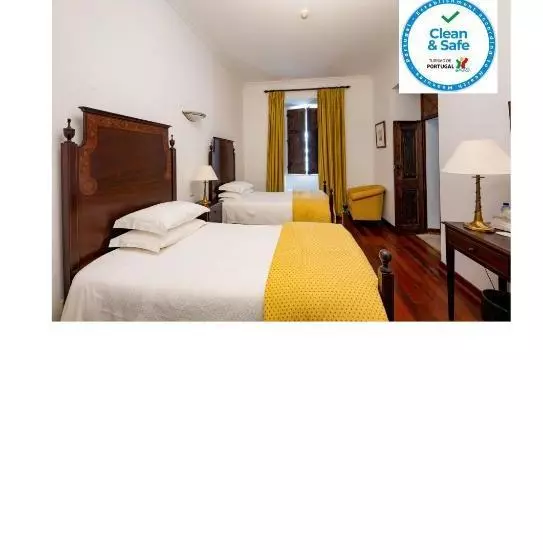 Casa Amarela Th & National Monument