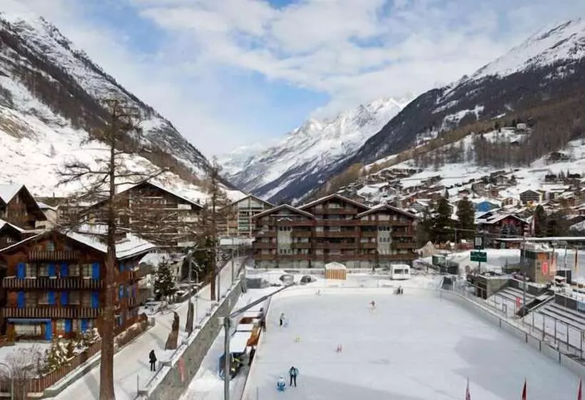 هتل Backstage Boutique Spa