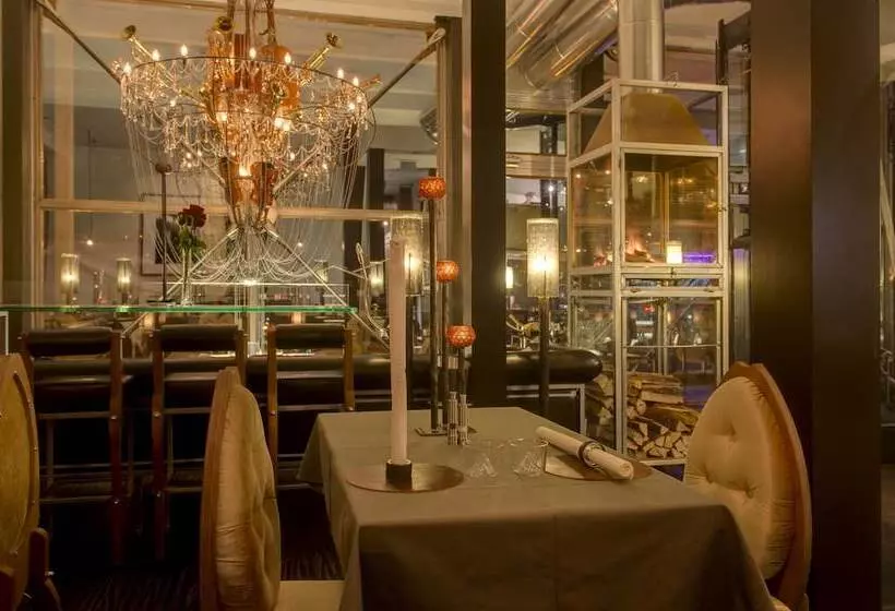 هتل Backstage Boutique Spa