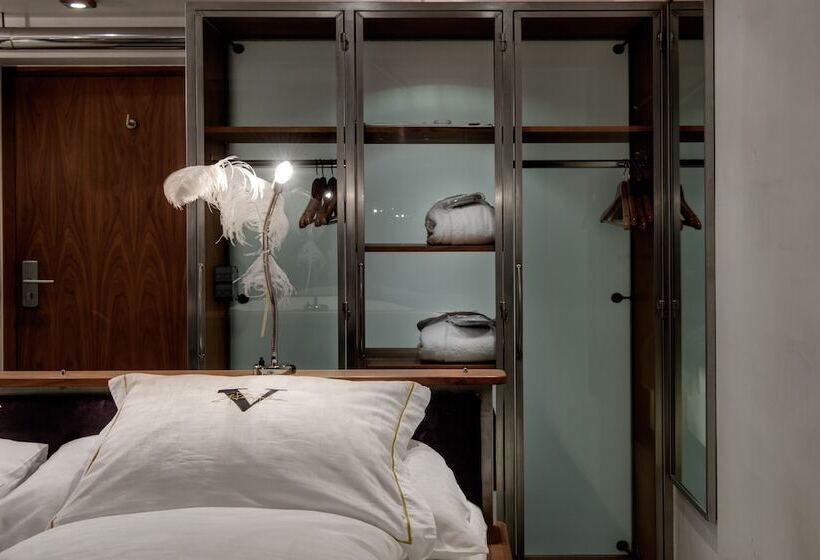 هتل Backstage Boutique Spa