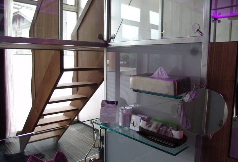 هتل Backstage Boutique Spa