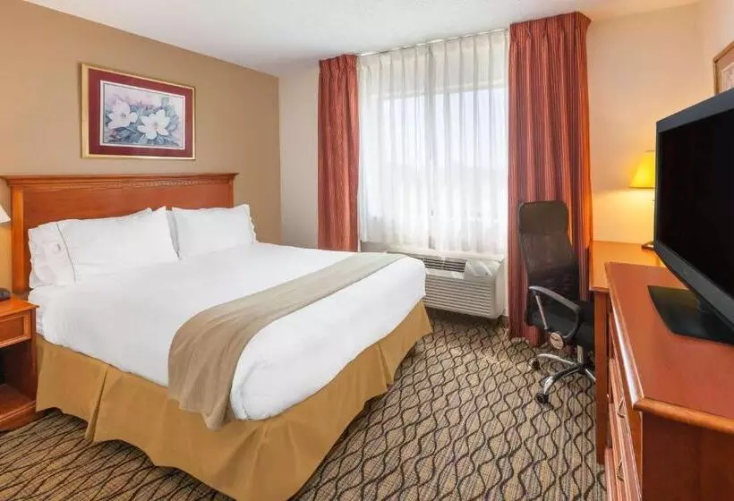 ホテル Baymont By Wyndham Chelsea